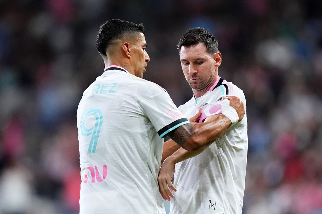 No retorno de Messi para a MLS, Suárez brilha, mas gol contra de Casemiro pesa e Inter Miami tropeça