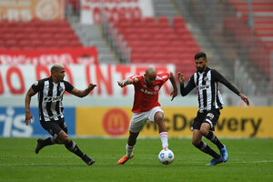 Em jogo marcado por arbitragem confusa, Inter e Cear empatam no Beira-Rio