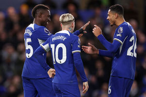 Em jogaço de seis gols, Tottenham reage no fim e arranca empate com City 