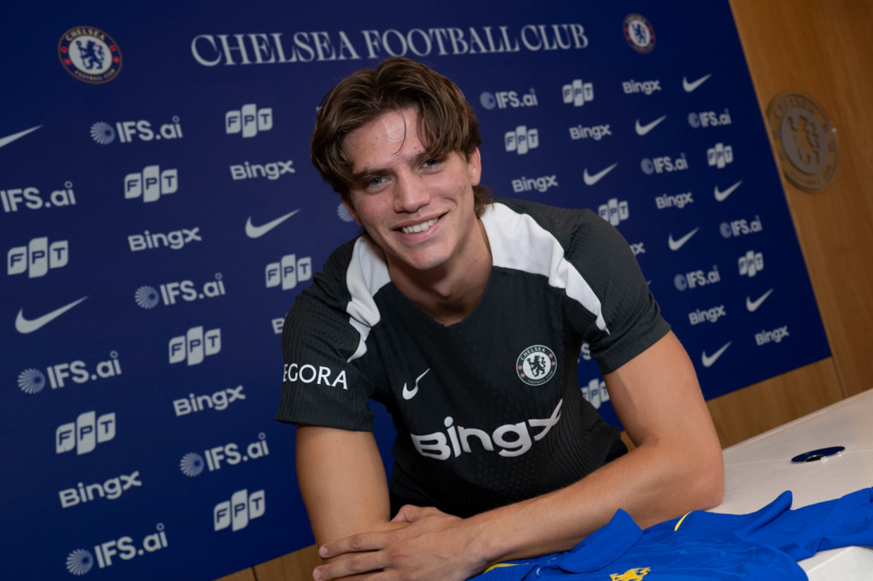 Chelsea anuncia a contratação de jovem lateral italiano