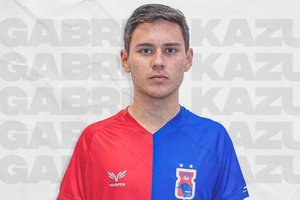 Ex-Fla e com razes japonesas, Kazu comenta acerto com Paran