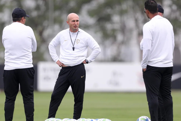 Ex-auxiliar do Corinthians  escolhido para o comando do Amrica