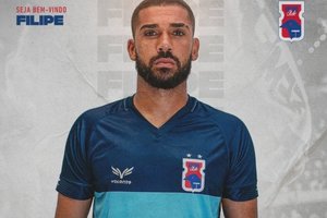 Paran refora a meta com goleiro do Corinthians