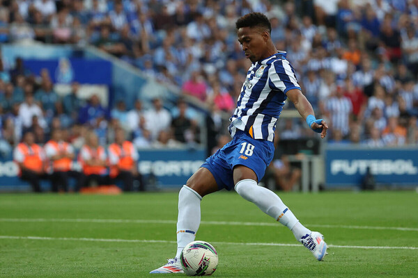 Cruzeiro entra na briga para repatriar Wendell
