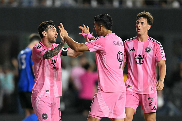 Com assinatura de Messi e dois de Surez, Inter Miami volta a vencer na MLS