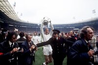 Campeo do mundo com a Inglaterra, Jack Charlton morre aos 85 anos