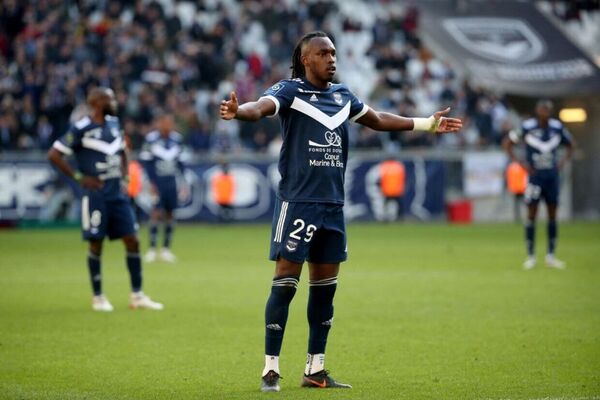 Hondurenho especulado no Vasco chegou a esquecer que era jogador aps coma