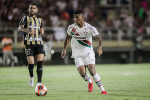 Aps goleada, Fluminense empata com o Volta Redonda e garante final do Carioco