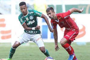 Palmeiras e Audax ficam em empate de quatro gols em jogo movimentado