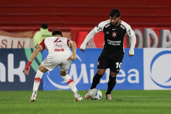 Corinthians sucumbe na Argentina e d adeus  Sul-Americana