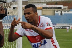 Cricima indica retorno de Z Carlos 