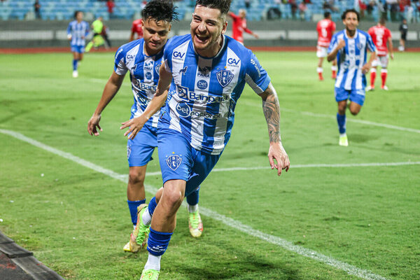Depois de goleada na ida, Paysandu volta a vencer Vila Nova e fatura Copa Verde