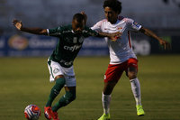Borja marca, mas Palmeiras fica no empate com Red Bull