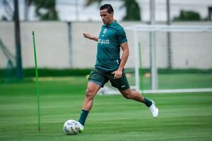 Leandro Damio rescinde com o Coritiba