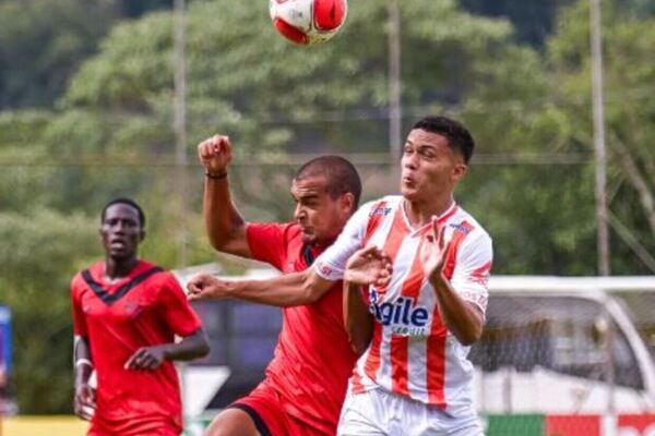 Sport fica no 0 a 0 contra Refernca, segura liderana e foge da pedreira no mata-mata