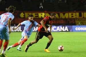 Andr d boa vantagem ao Sport sobre Arsenal de Sarand