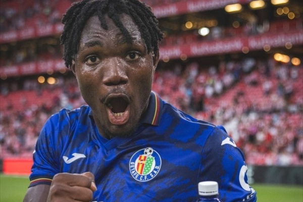 Destaque do Getafe, jovem nigeriano entra na mira da Premier League