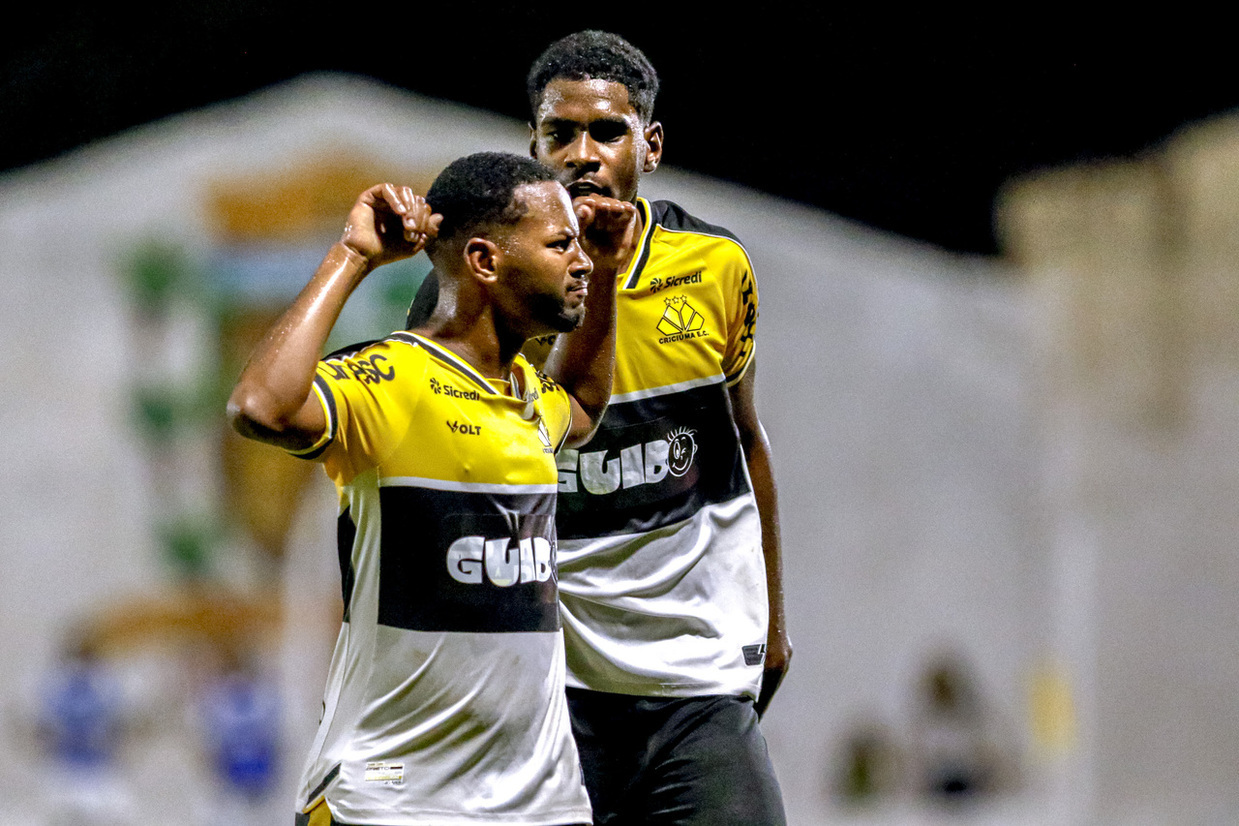 Criciúma busca virada sobre Botafogo e avança em jogo de seis gols