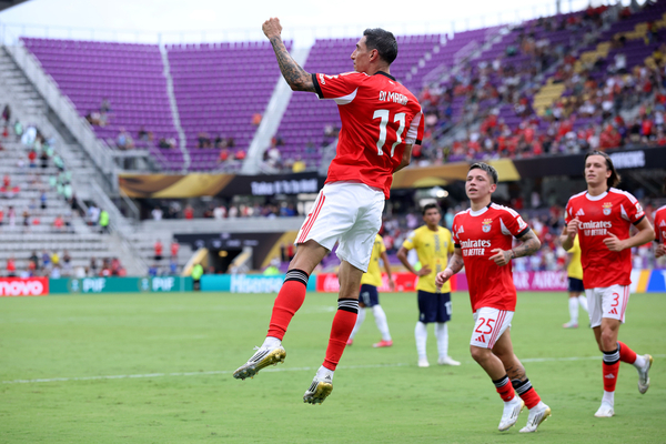 Aps a tempestade, a calmaria: Benfica goleia Auckland City