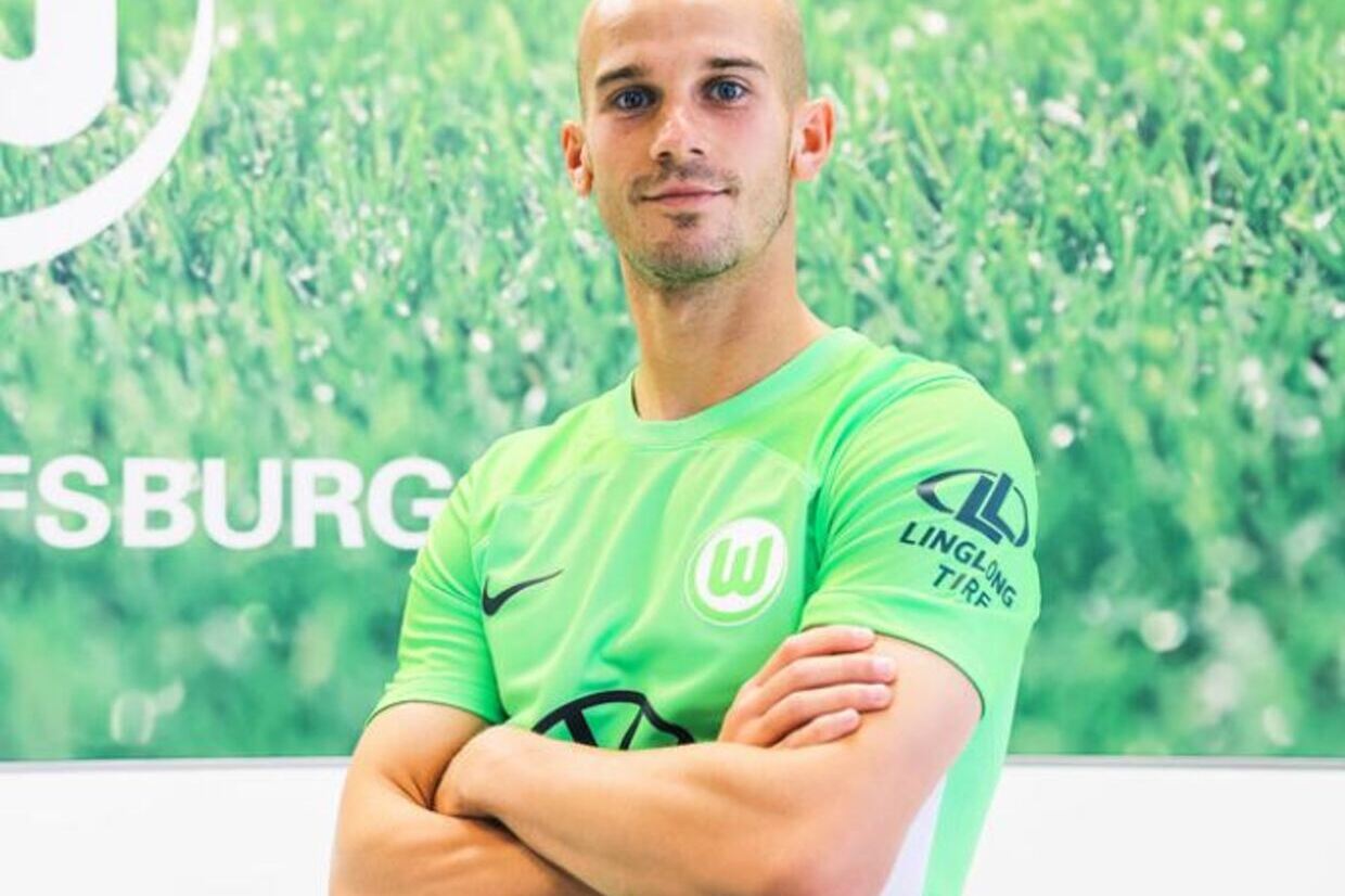 Wolfsburg busca destaque do Holandês