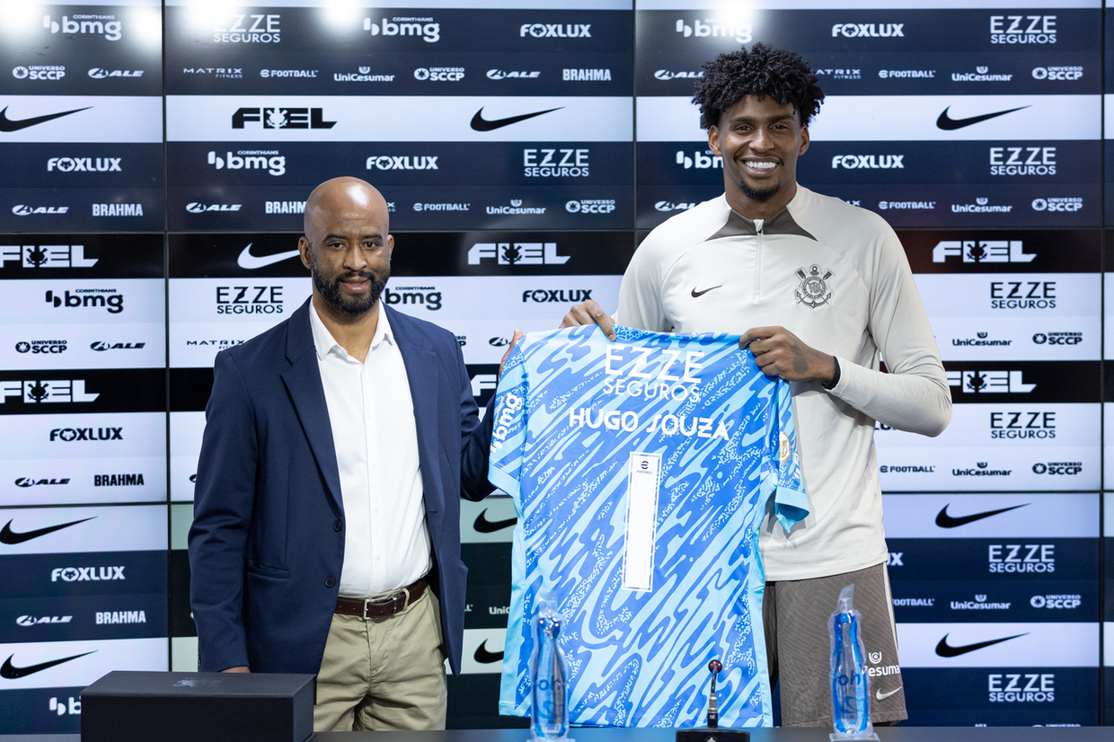 Novo camisa 1 do Corinthians, Hugo Souza é apresentado: 'Me sinto pronto'