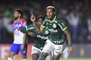 Bola area funciona, Palmeiras vira para cima do Cerro e se recupera na Libertadores
