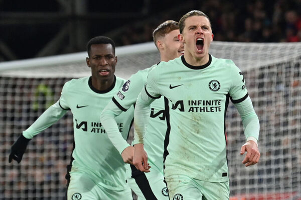 Gallagher comanda virada do Chelsea sobre o Crystal Palace