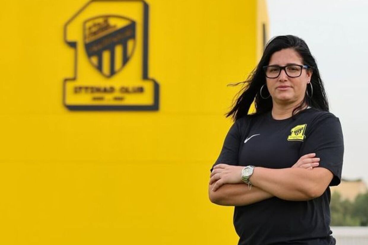 Lindsay Camila troca Bahia por futebol árabe 
