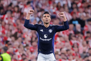 Casemiro 'renascido' e invencibilidade... as duas verses de um mesmo United 