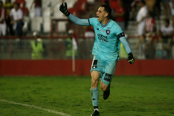 Seleo paraguaia convocada com cinco nomes de clubes brasileiros