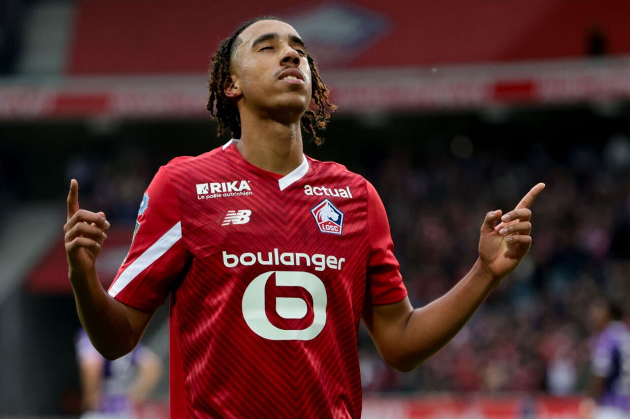 Real Madrid busca opção para a zaga na França