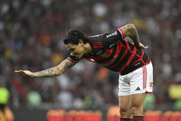 Confiana e caractersticas importantes: Dorival explica volta de Pedro