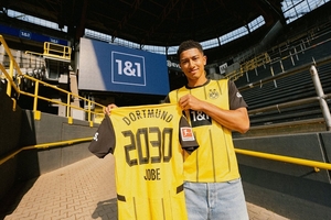 Borussia Dortmund anuncia contratao de Jobe Bellingham