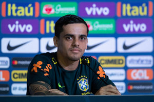 Boa campanha nas Eliminatrias pressionou seleo, defende Fagner