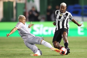 Brighton no convence Botafogo a liberar Cuiabano