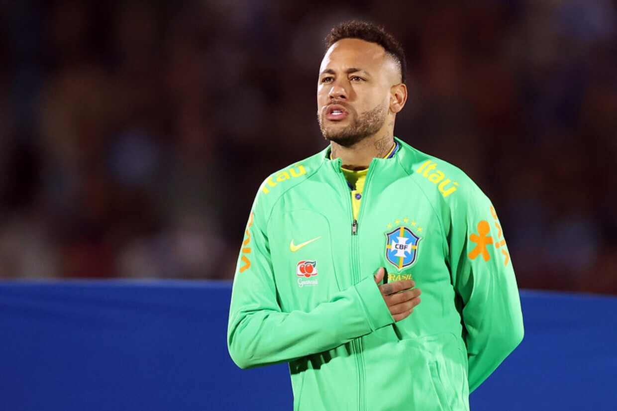Neymar comenta grave lesão no joelho: 'momento muito triste, o pior'