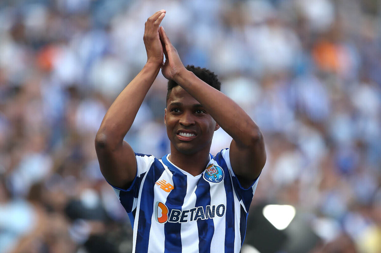 Wendell no São Paulo apenas sem custos, diz dirigente