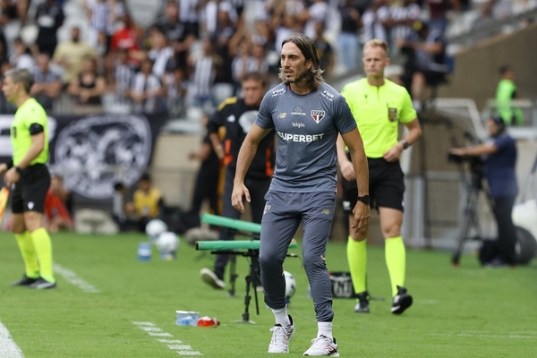 Fregus do Palmeiras, Zubeldia  dos piores em clssicos desde 2020 no So Paulo
