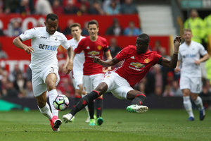 Manchester United fica no empate com o Swansea
