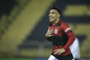 Wolverhampton procura por Victor Hugo, mas recebe 'no' do Flamengo