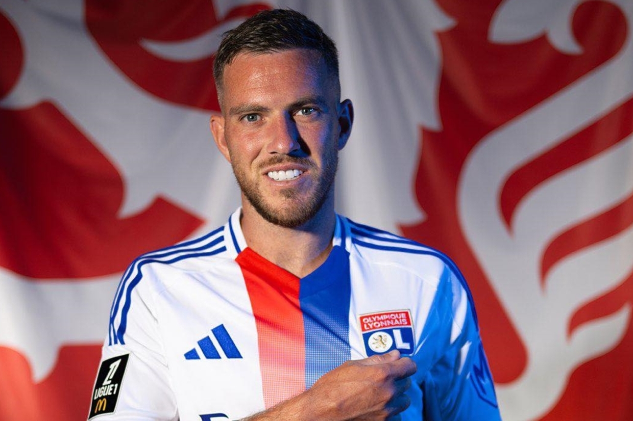 Lyon reforça meio campo com volante do Marseille