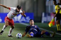 Porto faz proposta ao Bragantino por Juninho Capixaba