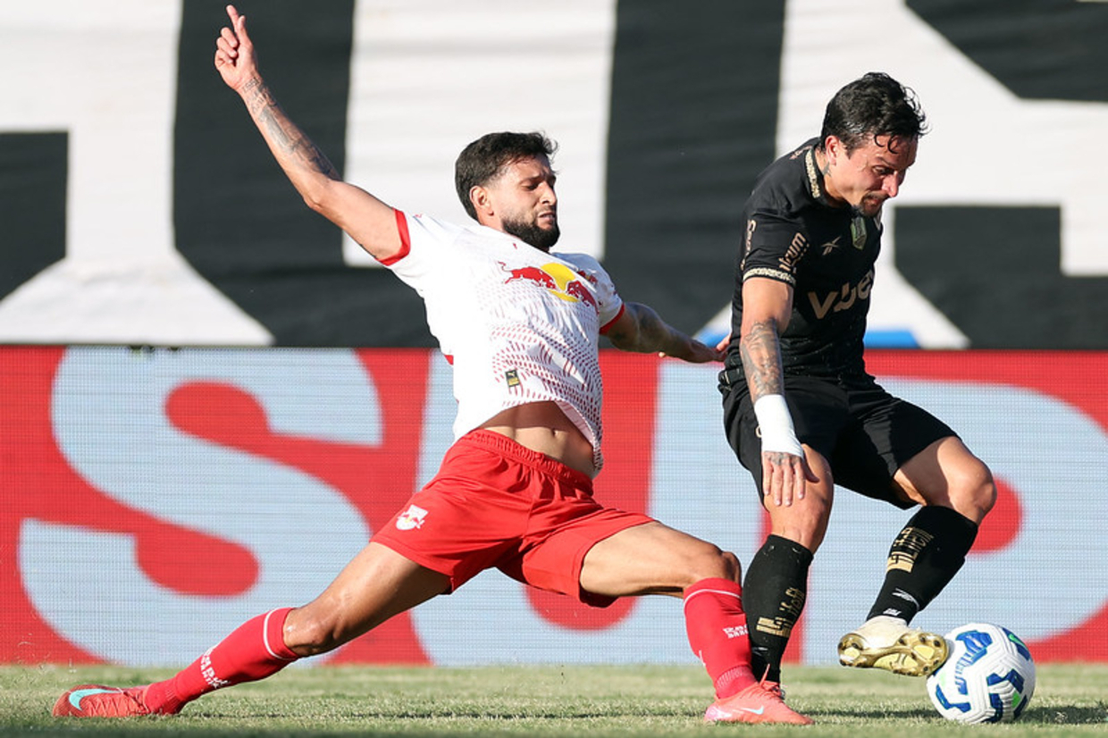 Bragantino marca cedo, segura presso e bate o Botafogo