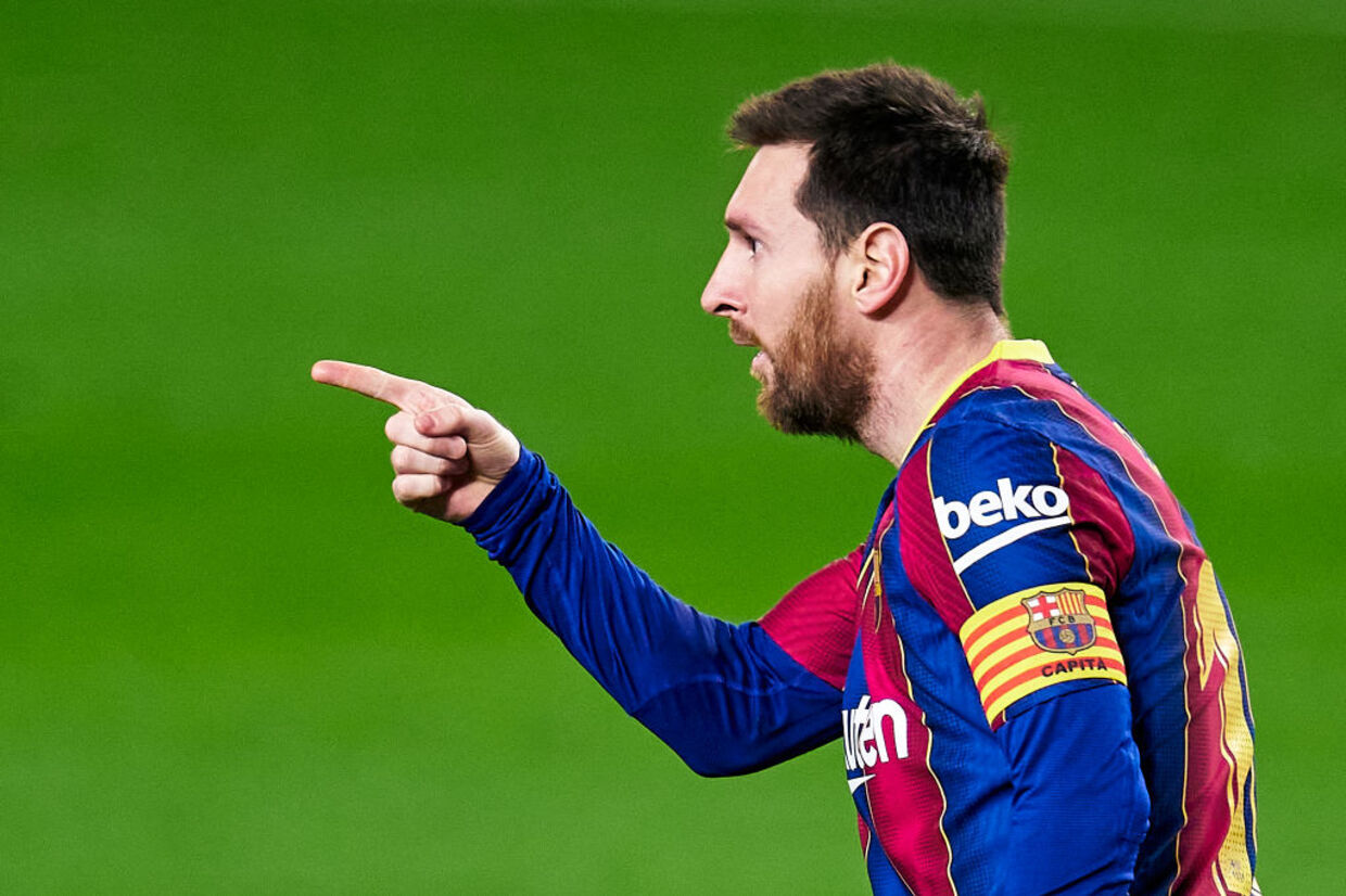 Pai de Messi se reúne com Laporta e avisa: Quer voltar ao Barcelona