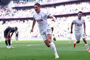 No abafa, Tottenham vence Burnley e encerra sequncia negativa