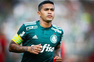 Palmeiras se acerta com clube do Catar e adeus de Dudu fica mais prximo