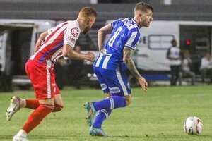 Com gols no segundo tempo, CSA vence e afunda ainda mais o Nutico