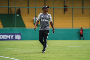 Atltico demite Antony Menezes
