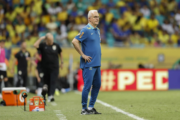 Aps demisso de Ramn Daz, Corinthians abre conversas com Dorival Jr