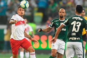 Deyverson marca e Palmeiras vence Internacional pelo Brasileiro